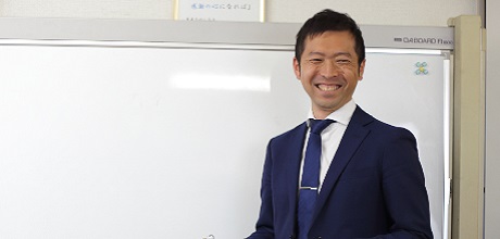 システム部 部長(2000年度入社)